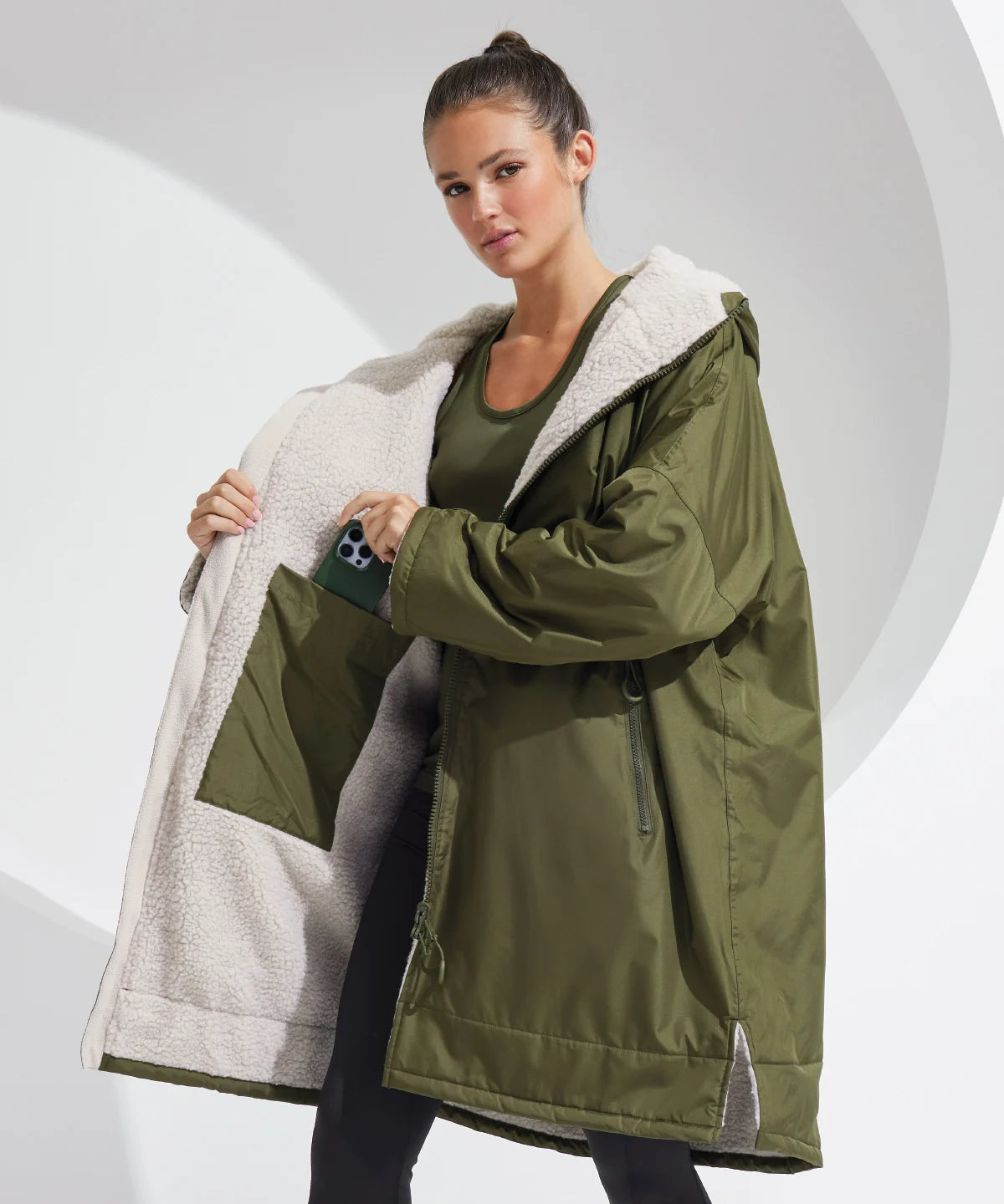 All-Seasons Waterproof Changing Robe